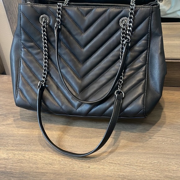 Dkny leather bag - Picture 5 of 5